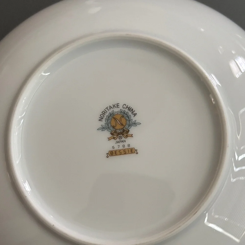 Noritake Bessie 5788 white with blue flowers coupe soup